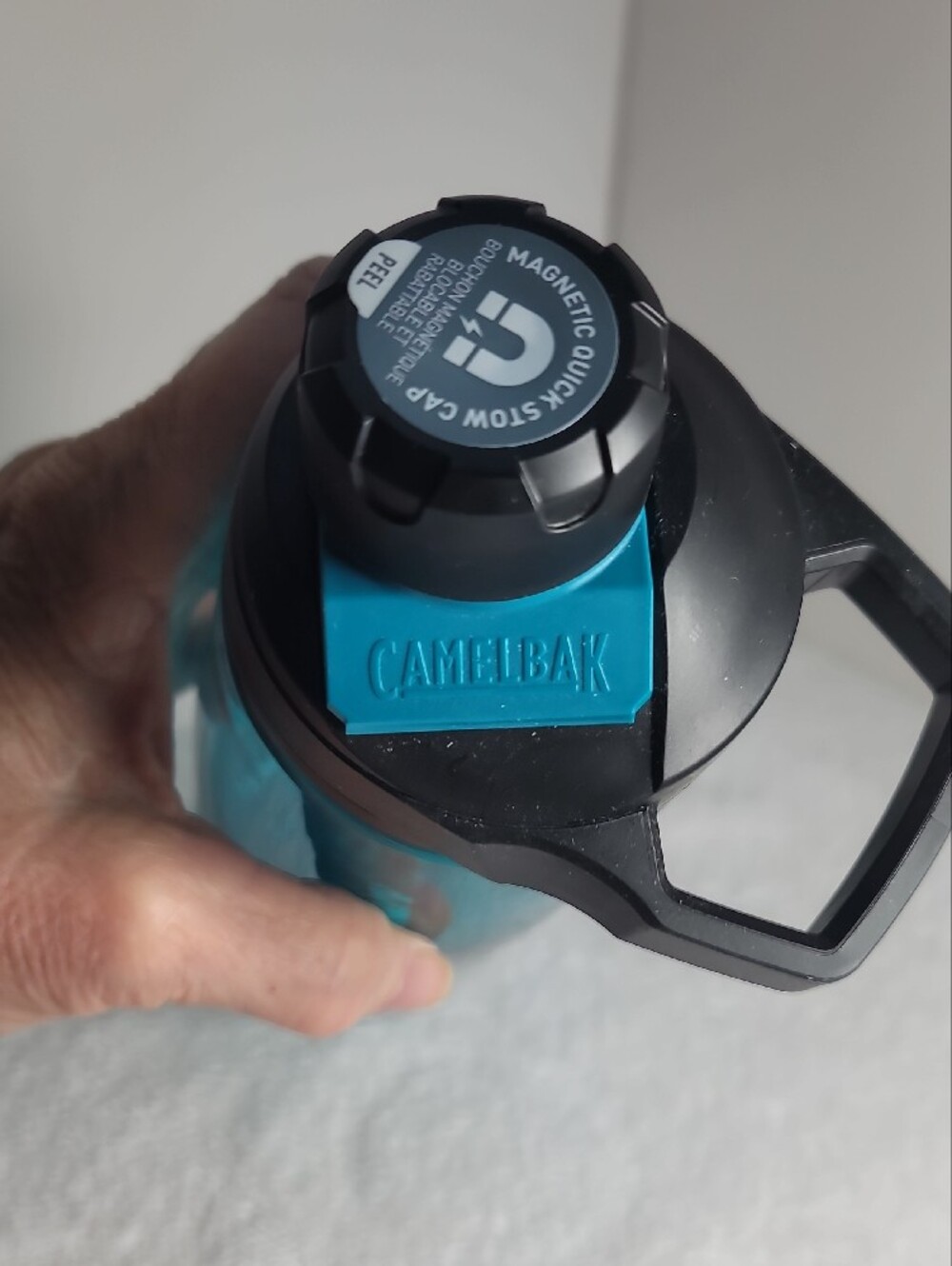 Camelbak Teal Water Bottle with Black Flip Lid 26oz. NWOT - Picture 2 of 7